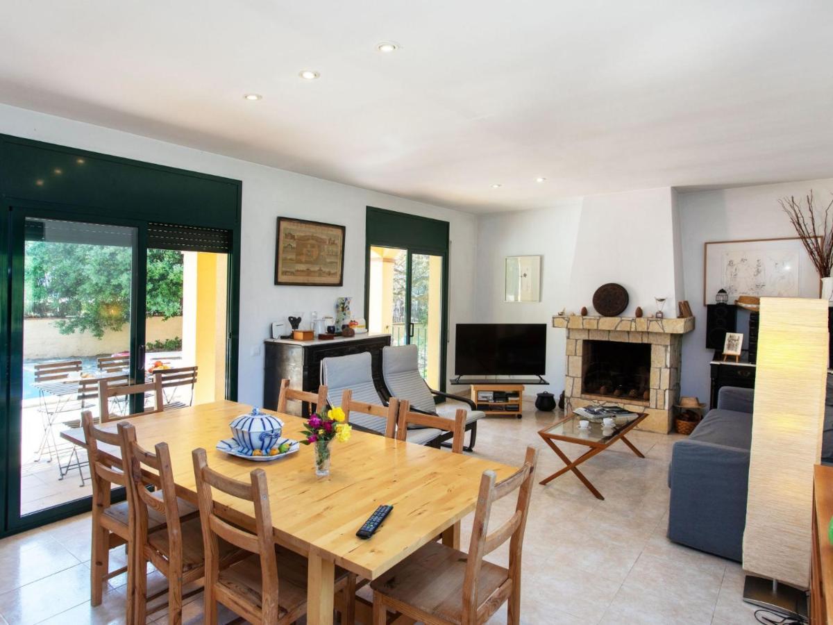 Holiday Home Mas Pere By Interhome กาลองเย ภายนอก รูปภาพ
